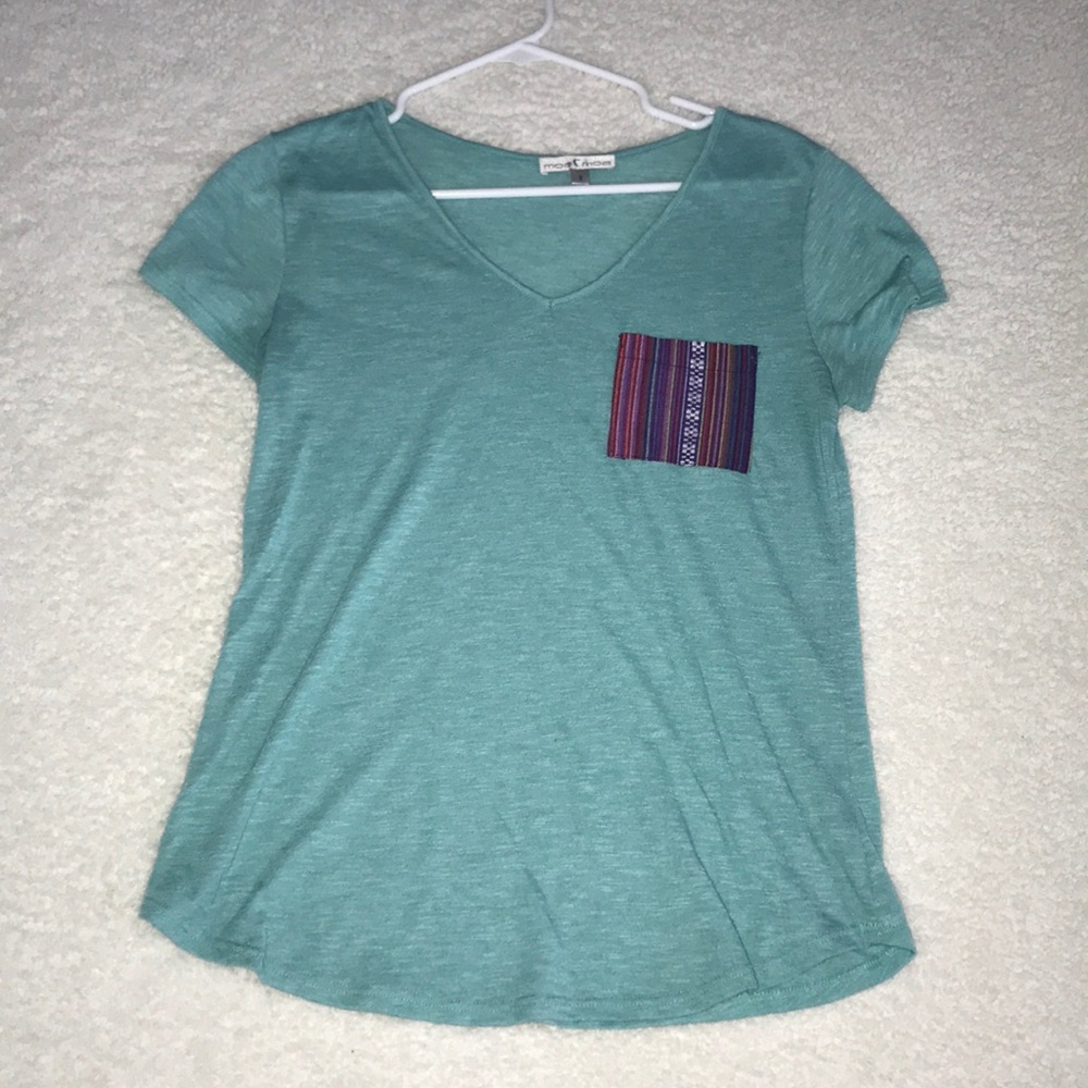 Small V-neck